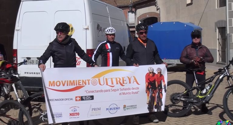 macotera-radio-pancarta